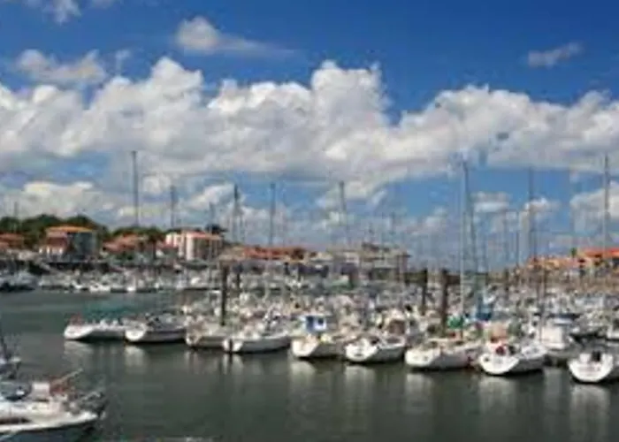 Appartement Cosy Au Pied Du Port De Plaisance De Pour 4 Pers. Avec Wifi Et Plages Proches - Fr-1-239-889 Capbreton