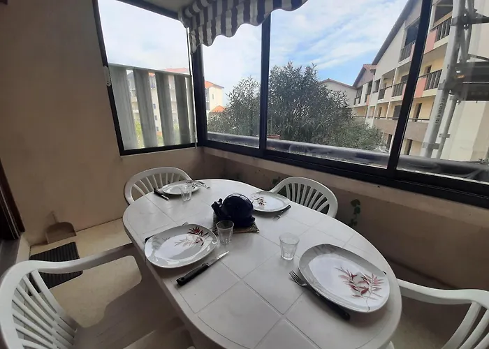 Cosy Au Pied Du Port De Plaisance De Pour 4 Pers. Avec Wifi Et Plages Proches - Fr-1-239-889 Capbreton